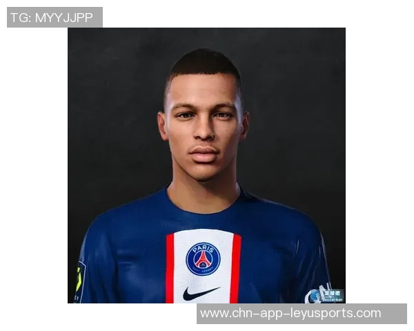 埃基蒂克身披法国队9号球衣有望首发出战引发热议 埃基蒂克身披法国队9号球衣有望首发出战引发热议