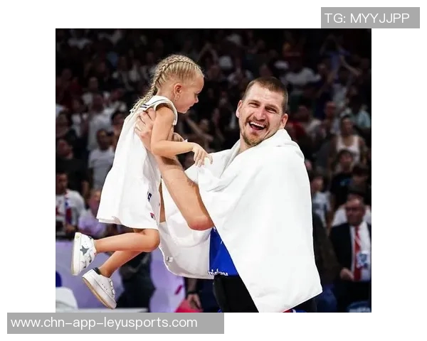 GM调查揭晓最佳国际球员约基奇以93选票领衔东契奇亚历山大同样入围