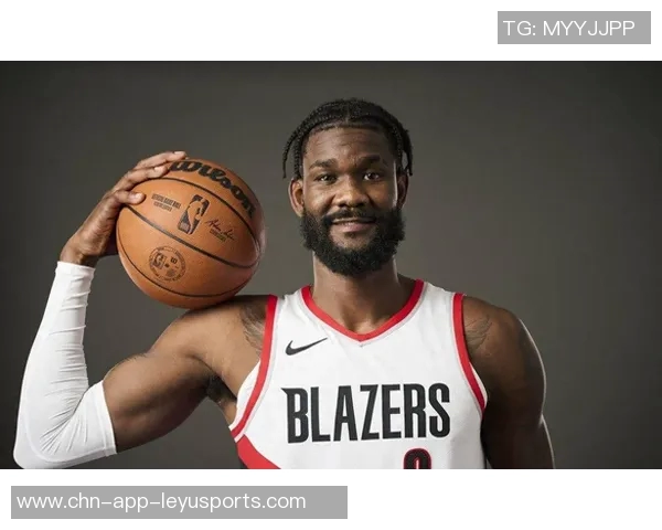 费尔顿强调艾顿应提升防守能力充分发挥其身材与运动优势