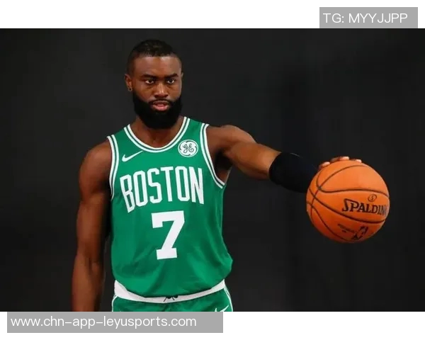 杰伦布朗强调从失利中汲取经验努力让队友保持积极心态