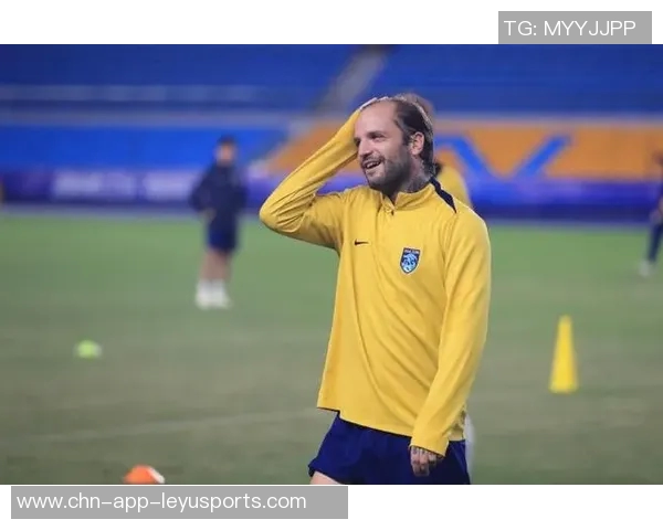 南通支云外援伊万诺维奇双响入网荣膺中甲第25轮最佳球员称号 南通支云外援伊万诺维奇双响入网荣膺中甲第25轮最佳球员称号