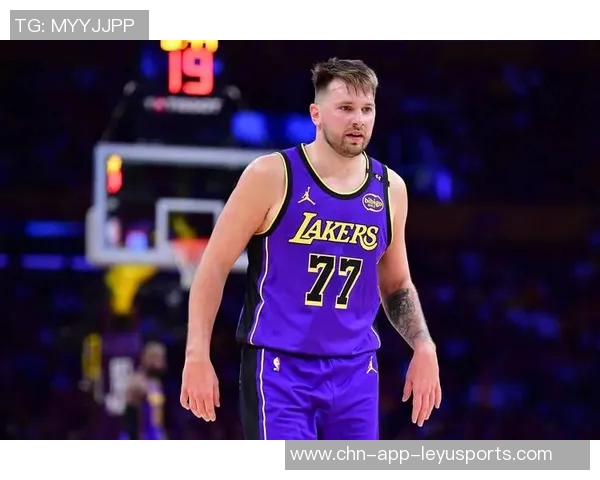 湖人版喷火龙进化路线揭秘东契奇领衔里夫斯拉拉维亚克内克特逐步崛起