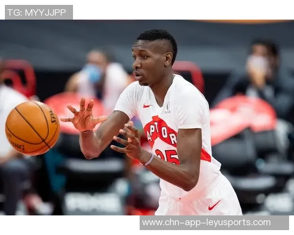 布歇表现出色半场砍下17分7板正负值高达23助球队领先 布歇表现出色半场砍下17分7板正负值高达23助球队领先