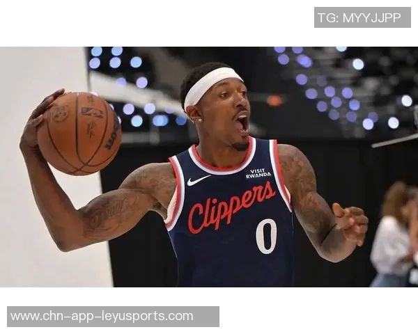 比尔上场时快船防守如同多了一道自动感应门的深度解读 比尔上场时快船防守如同多了一道自动感应门的深度解读