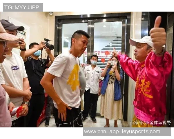 40岁重庆铜梁龙老将黄希扬荣膺感动重庆十大人物称号展现拼搏精神